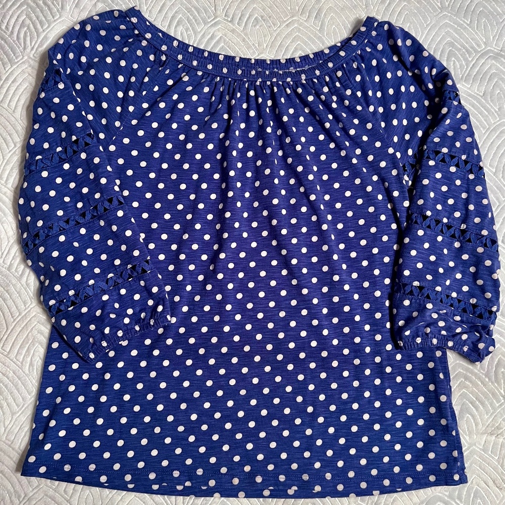PURPLE & WHITE KNIT TOP WITH 3/4 SLEEVE
